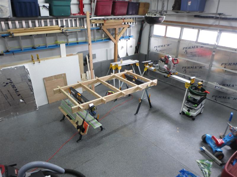 cuttingtable03.JPG